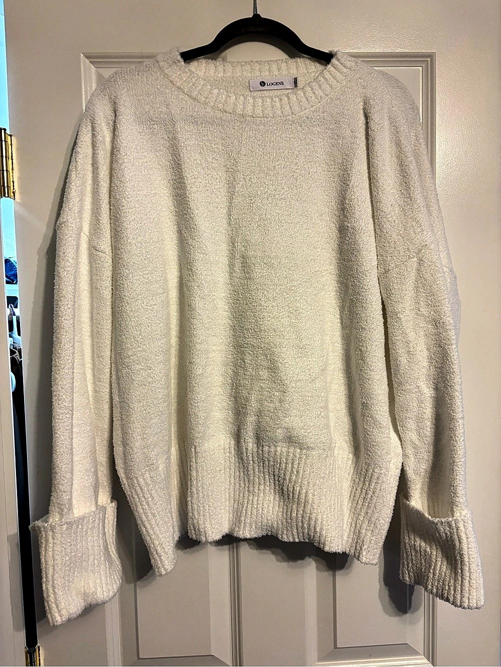 LOGENE Oversized Crewneck Long Sleeve Sweater Crew Neck Sweater in Cream Like